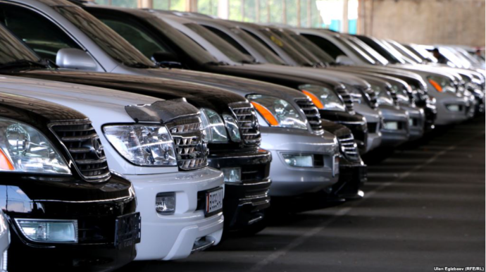 Avropa ölkələrində yeni avtomobillərin satışı ən aşağı səviyyəyə düşüb