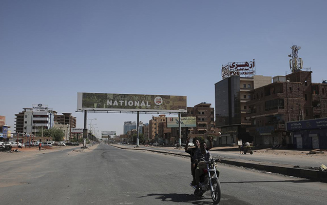 Sudanda qarşıdurmalar 2,8 milyon insanı ölkəni tərk etməyə məcbur edib