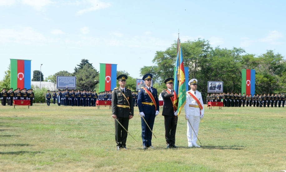 Heydər Əliyev adına Hərbi İnstitutda növbəti buraxılış mərasimi olub